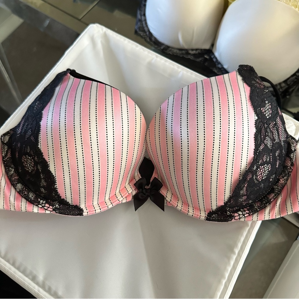 Victoria Secret Push up Bra
